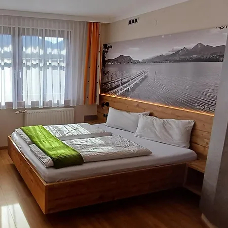 Zentral Inn *