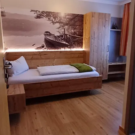 Zentral Gasthof *